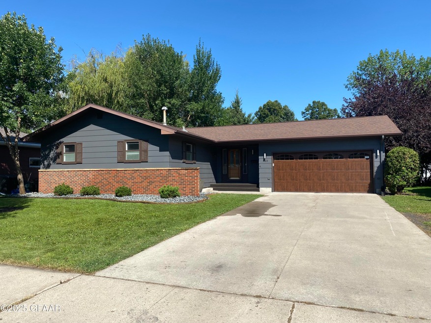 1803 Drees Dr, Grand Forks, ND 58201 - photo 1