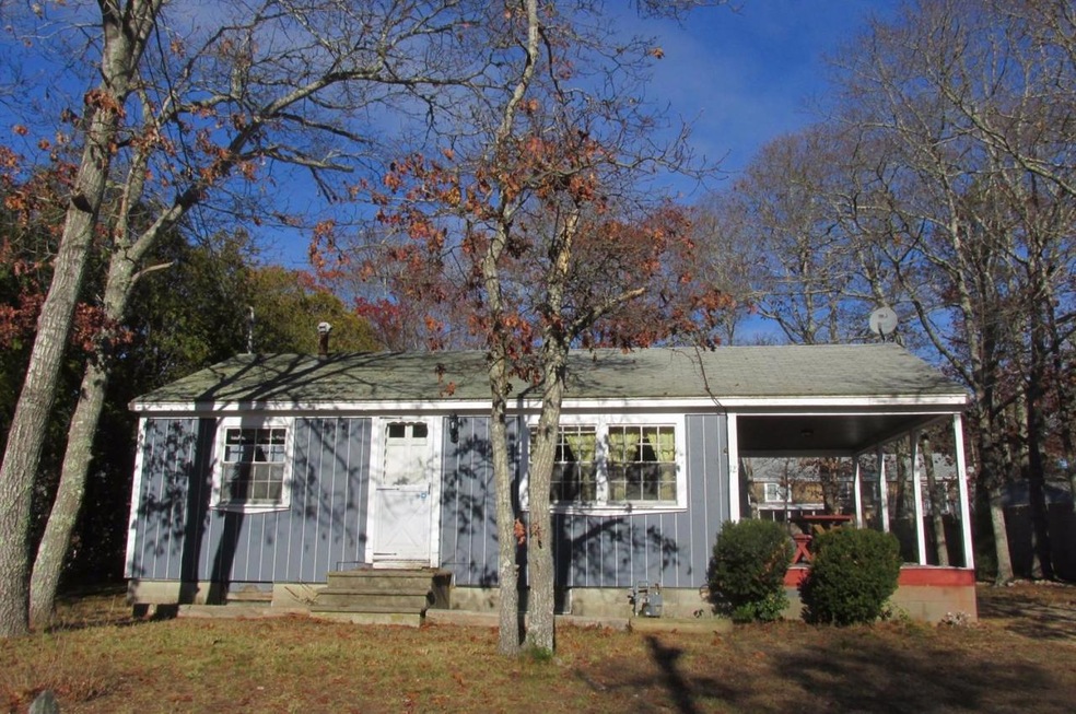 12 Newton Rd, East Falmouth, MA 02536 - photo 1