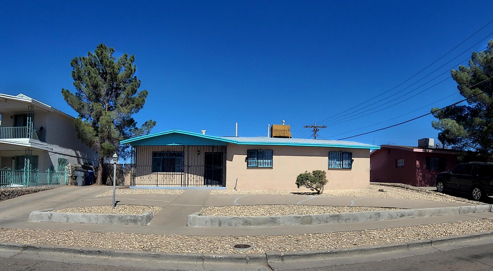 7503 Benson Dr, El Paso, TX 79915 - photo 1