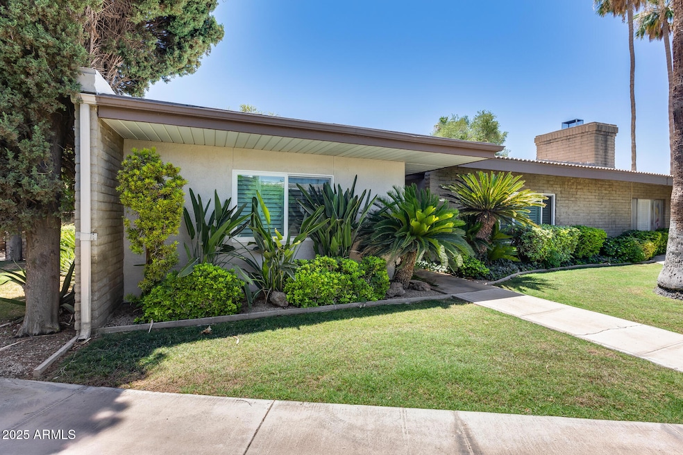 4800 N 68th St unit 223, Scottsdale, AZ 85251 - photo 1