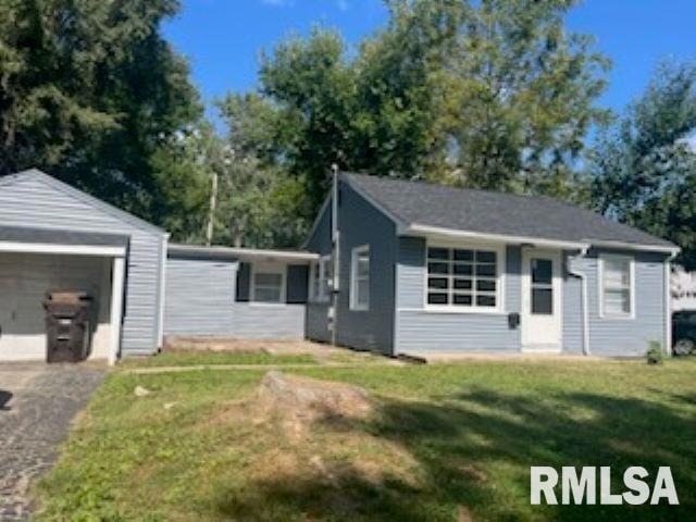 1028 S Tonti Cir, Peoria, IL 61605 - photo 1