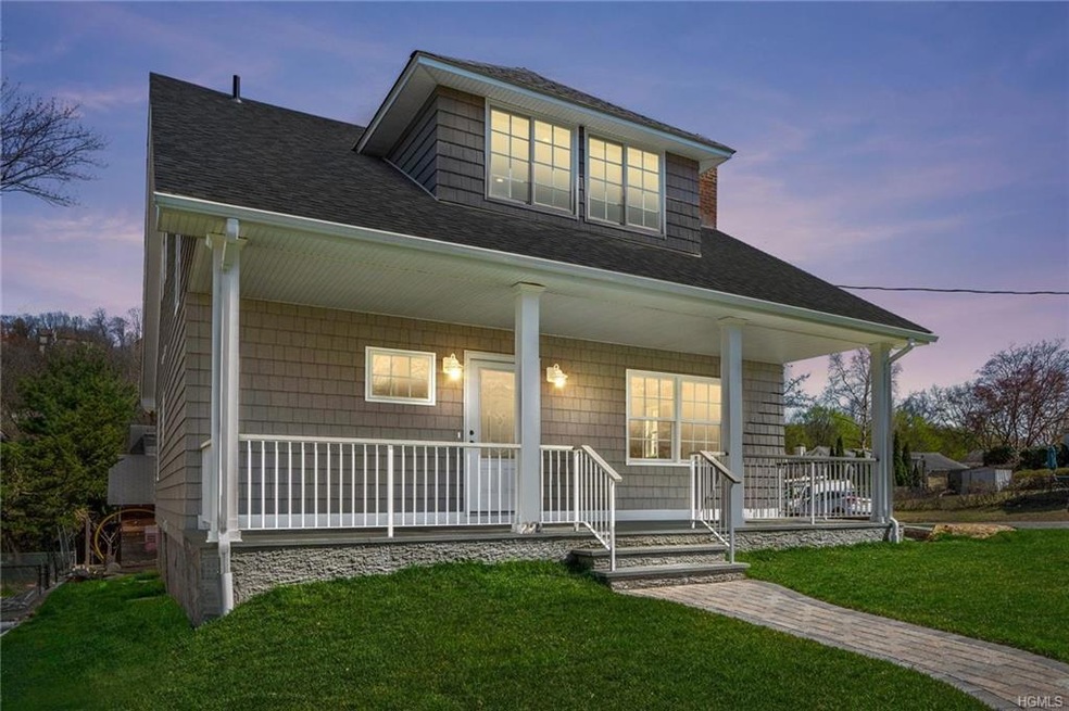 22 Clunie Ave unit 2, Hastings On Hudson, NY 10706 - photo 1