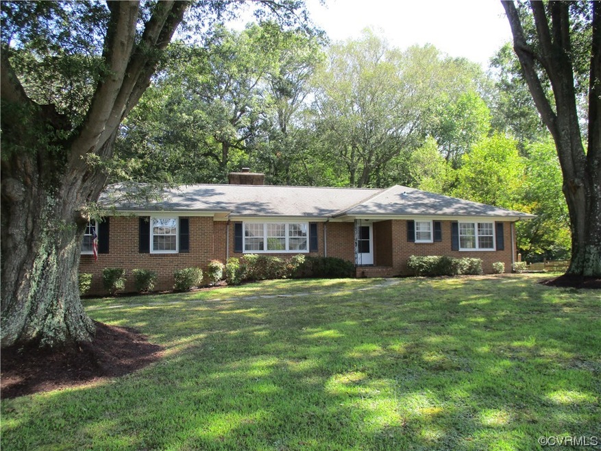 717 Chapman St, Ashland, VA 23005 - photo 1