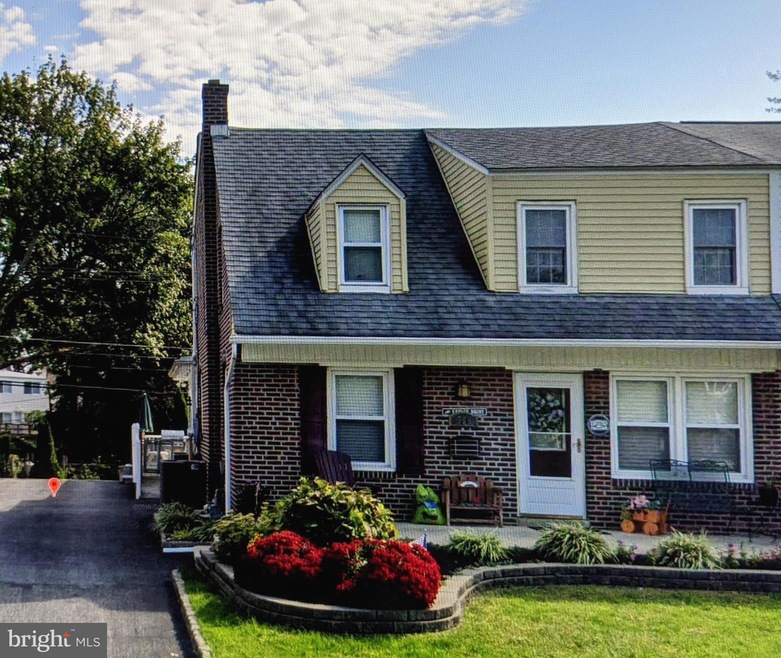 765 Braxton Rd, Ridley Park, PA 19078 - photo 1