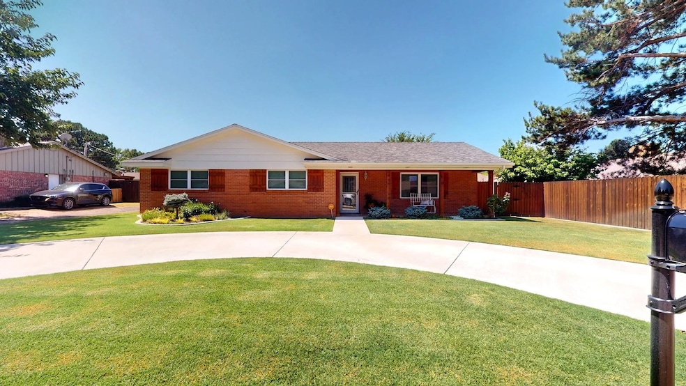 For Sale $259,999 • Co-Listing Agent