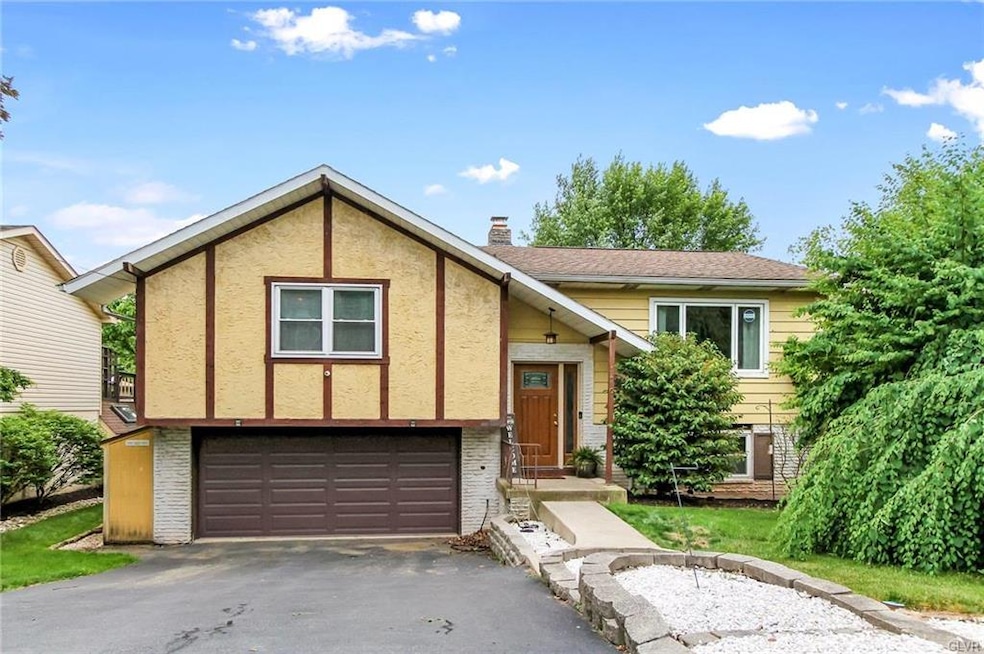 1410 Salisbury Rd, Allentown, PA 18103 - photo 1