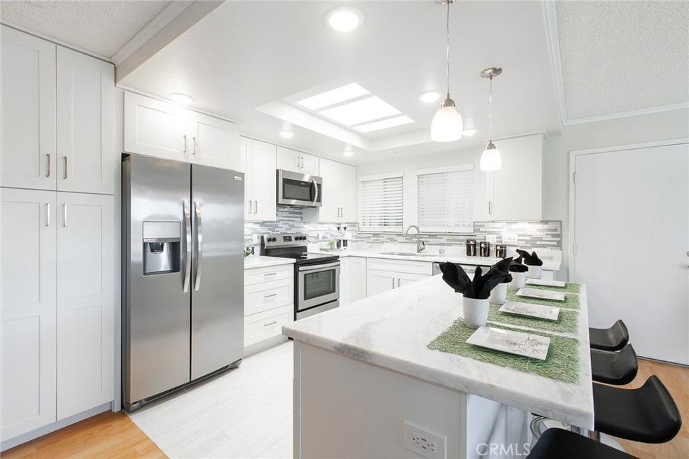 810 Ronda Mendoza unit O, Laguna Woods, CA 92637 - photo 1