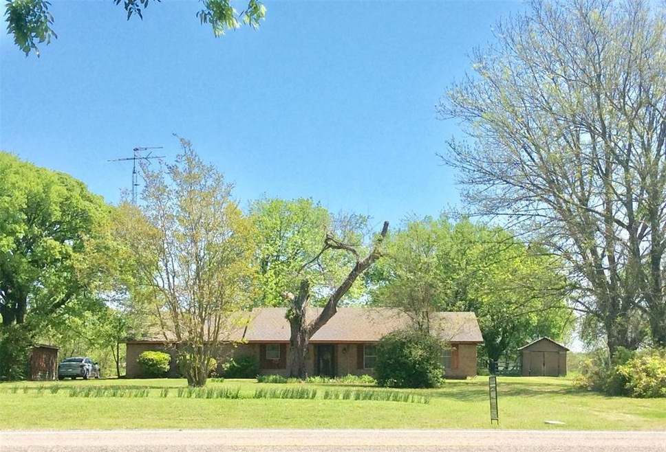 295 S State Highway 78, Bonham, TX 75418 - photo 1