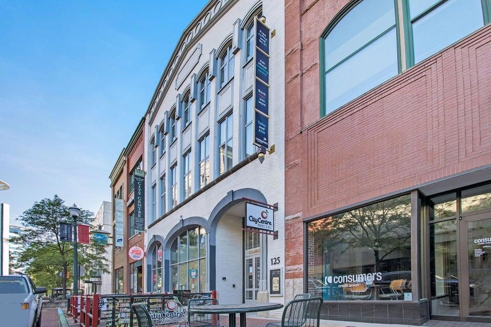 125 S Kalamazoo Mall unit 609, Kalamazoo, MI 49007 - photo 1