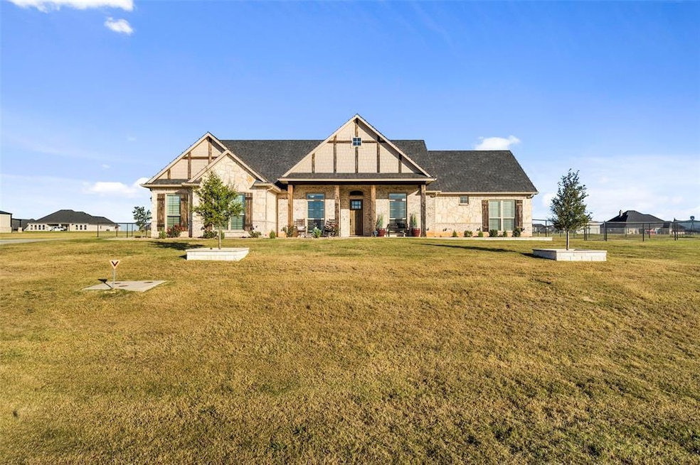 324 El Pescado Ct, Godley, TX 76044 - photo 1