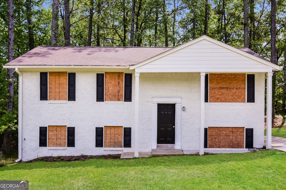 598 Oakside Dr SW, Atlanta, GA 30331 - photo 1