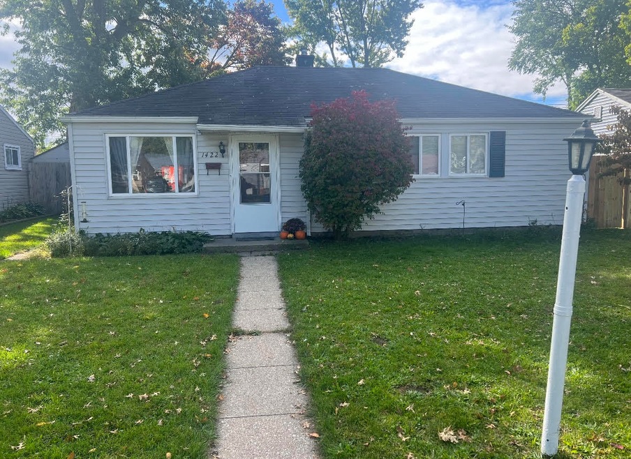 1422 Merrifield Ave, Niles, MI 49120 - photo 1