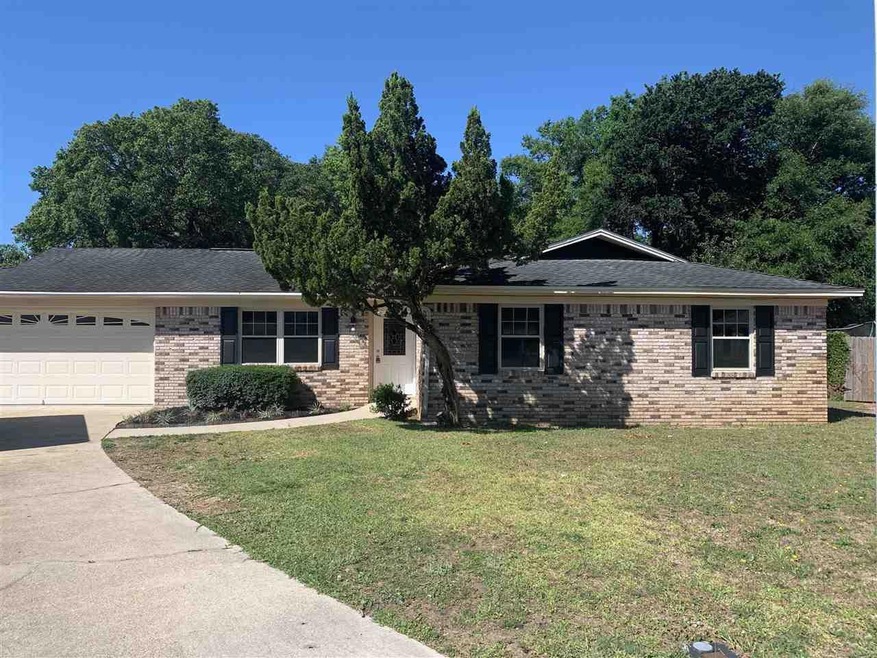 8152 Sheffield Place, Pensacola, FL 32506 - photo 1