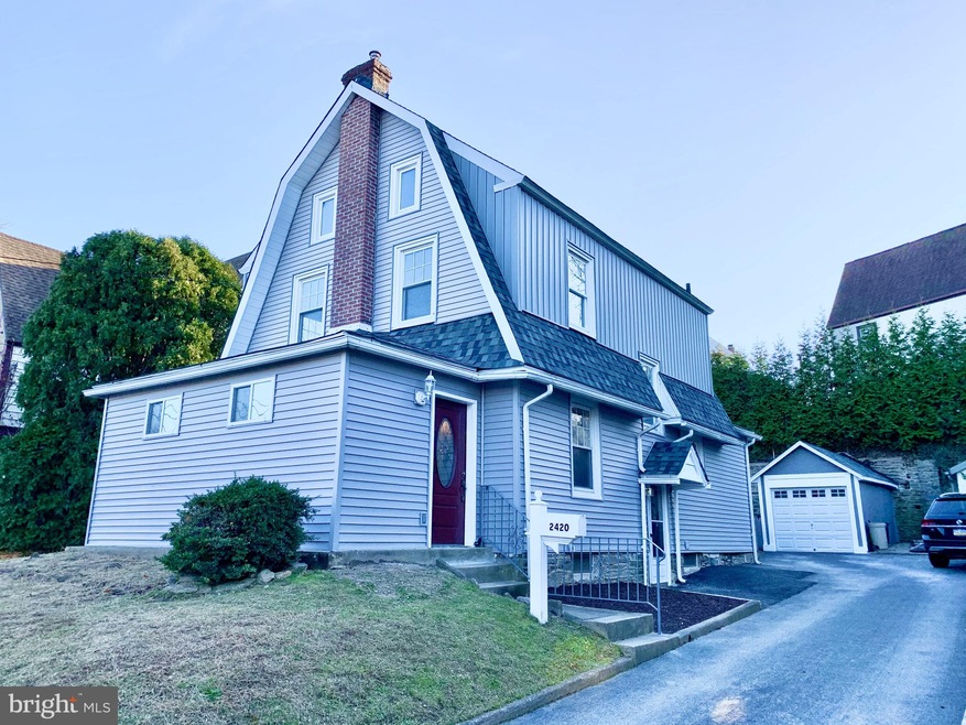 2420 Wynnefield Dr, Havertown, PA 19083 - photo 1