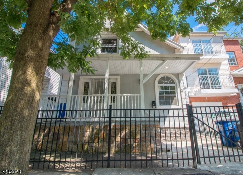 273 Lake St, Newark, NJ 07104 MLS 3867558