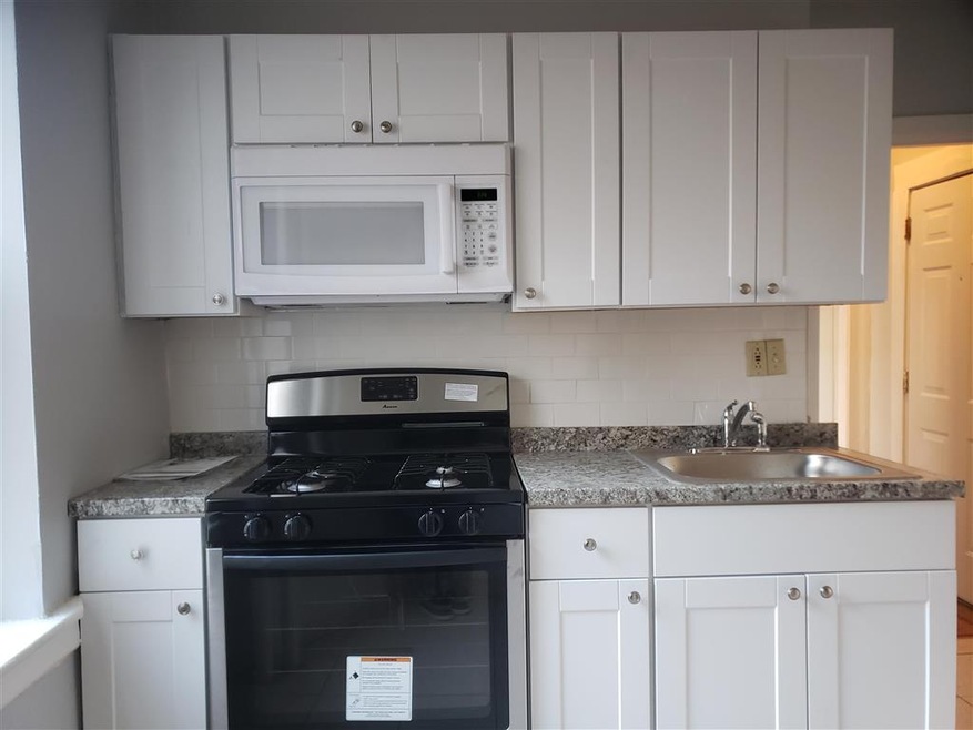 117 Corbin Ave unit 404, Jersey City, NJ 07306 - photo 1