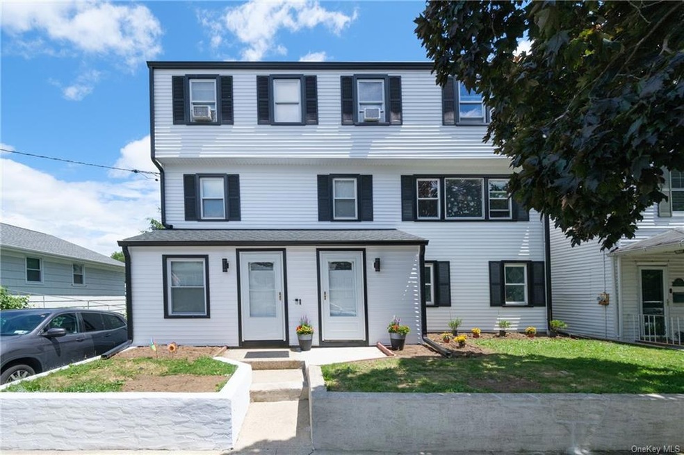 Light bright and ready to move in!
