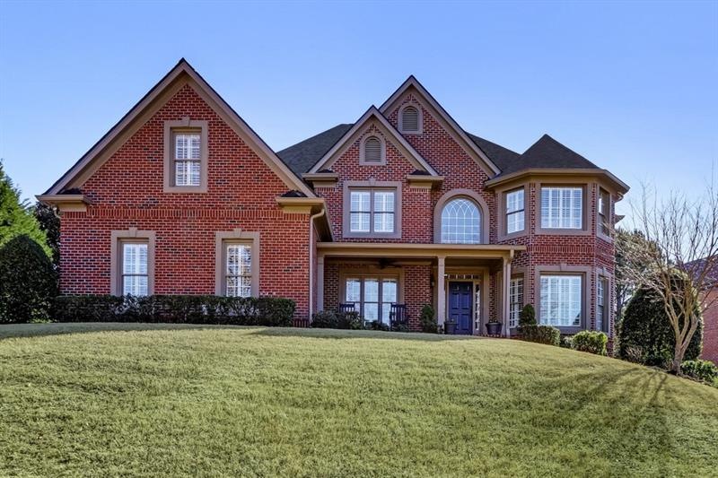 Welcome Home - Beautiful 5 bedroom 5 bath, finishe