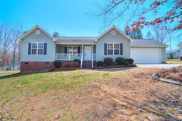 1741 Riverstone Dr, Lincolnton, NC 28092 - photo 1