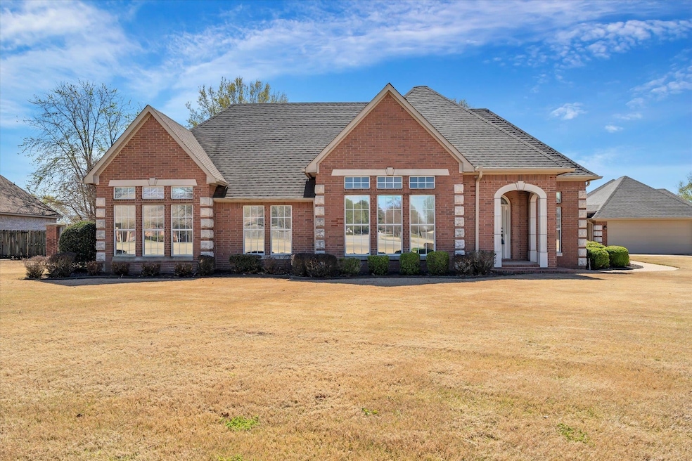 Sold $299,000