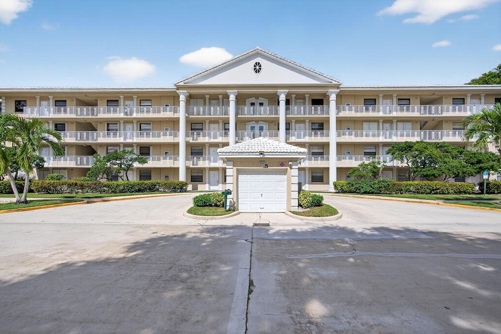 3507 Village Blvd unit 4020, West Palm Beach, FL 33409 - photo 1