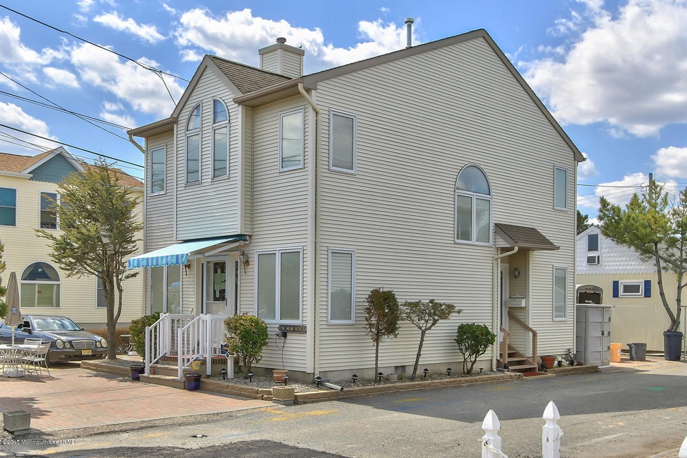 103 W Surf Way Toms River NJ-large-001-F