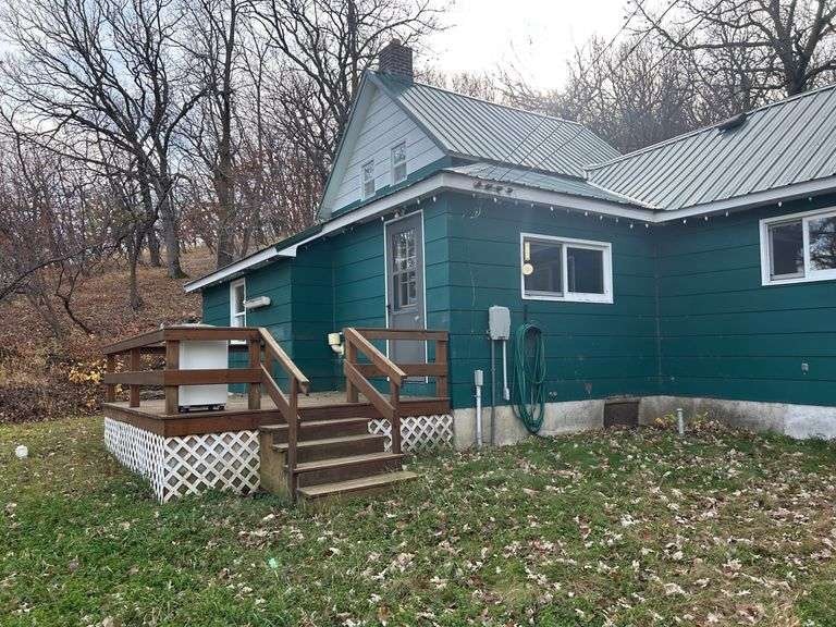 231 Mill Rd, Fort Ransom, ND 58033 - photo 1