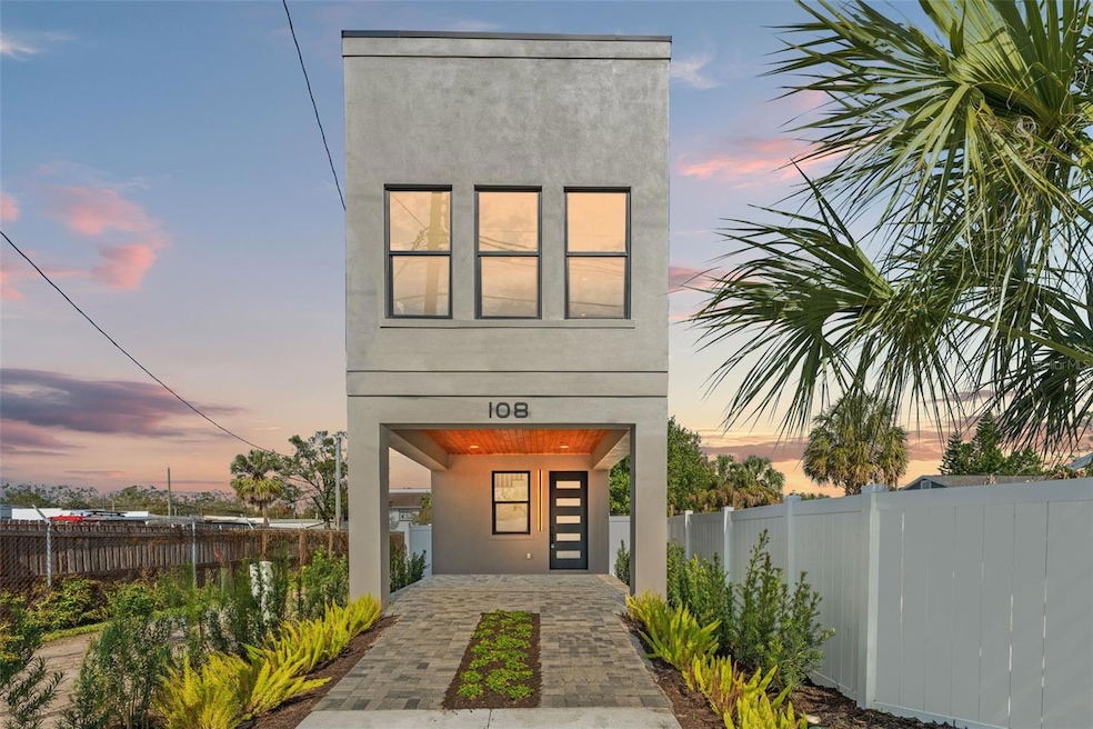 Pending $460,000 • Co-Listing Agent