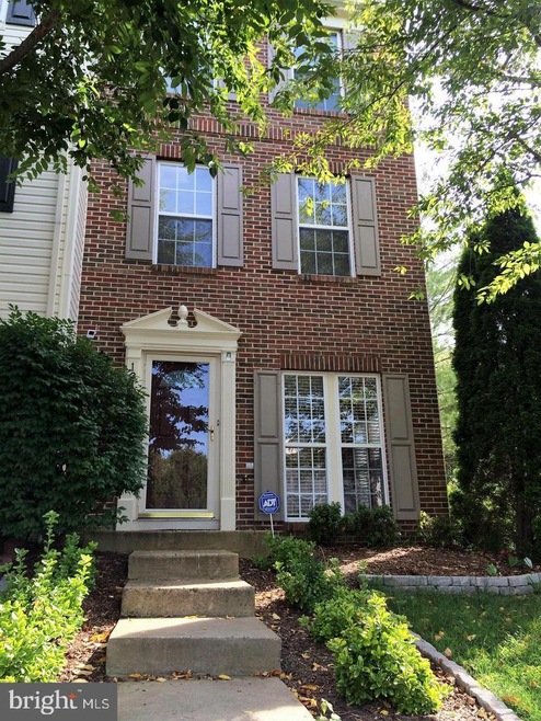 12470 Selkirk Cir, Bristow, VA 20136 - photo 1