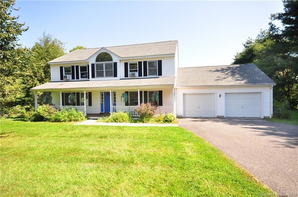 19 Sean Meadow Dr, Morris, CT 06763 - photo 1