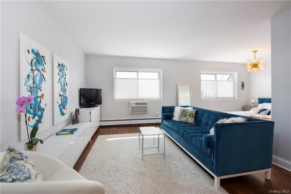 Chester Mill Apartments unit 5I, Port Chester, NY 10573 - photo 1