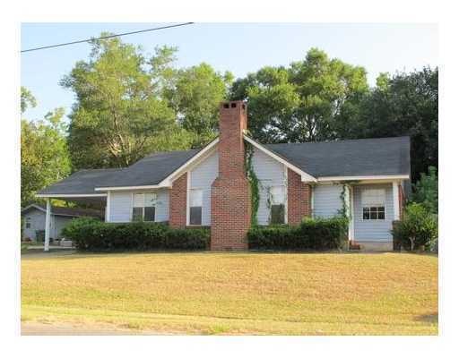 3125 Riverbend Rd, Moss Point, MS 39562 - photo 1