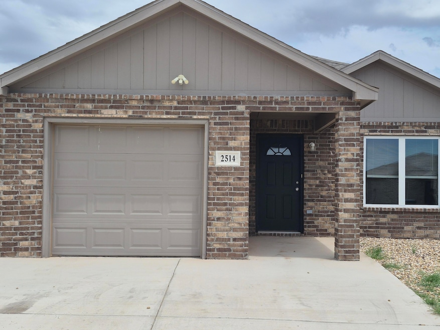 For Rent $1,450/month