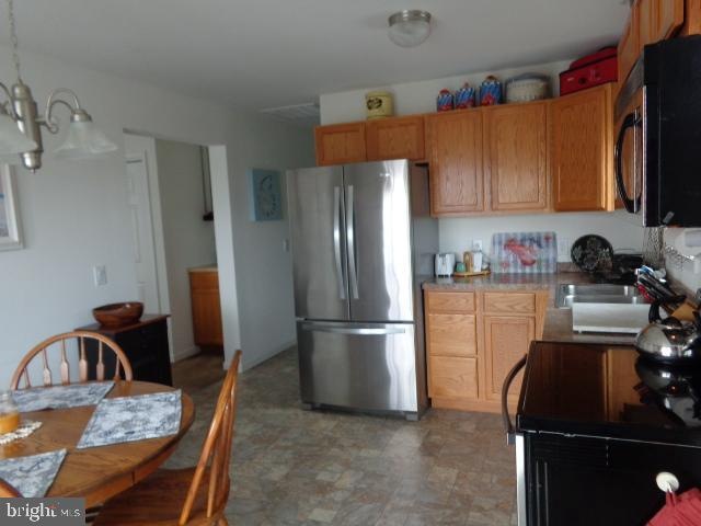 9 W Susquehanna Dr, Little Egg Harbor Township, NJ 08087 - photo 1