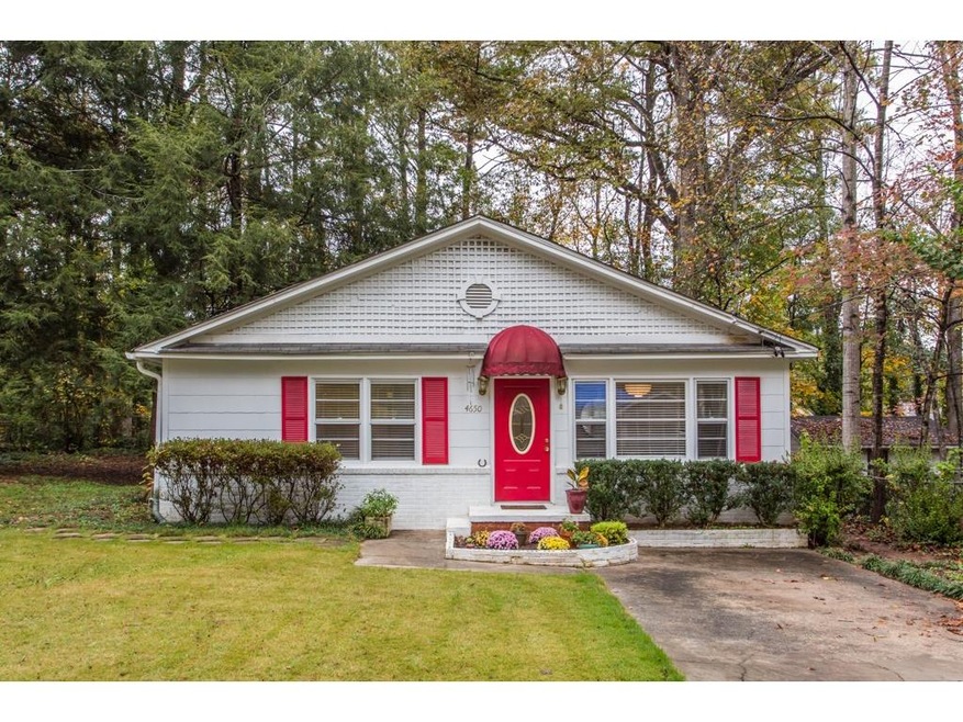 Adorable cottage!