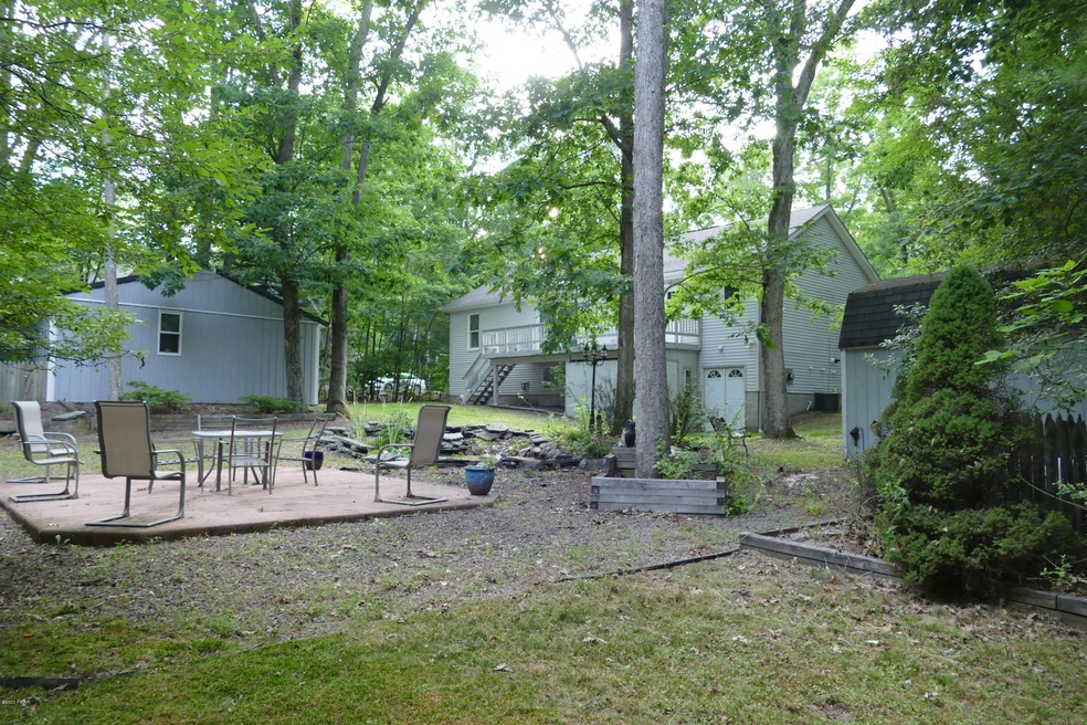 76 Aspen Ridge, Hawley, PA 18428 - photo 1