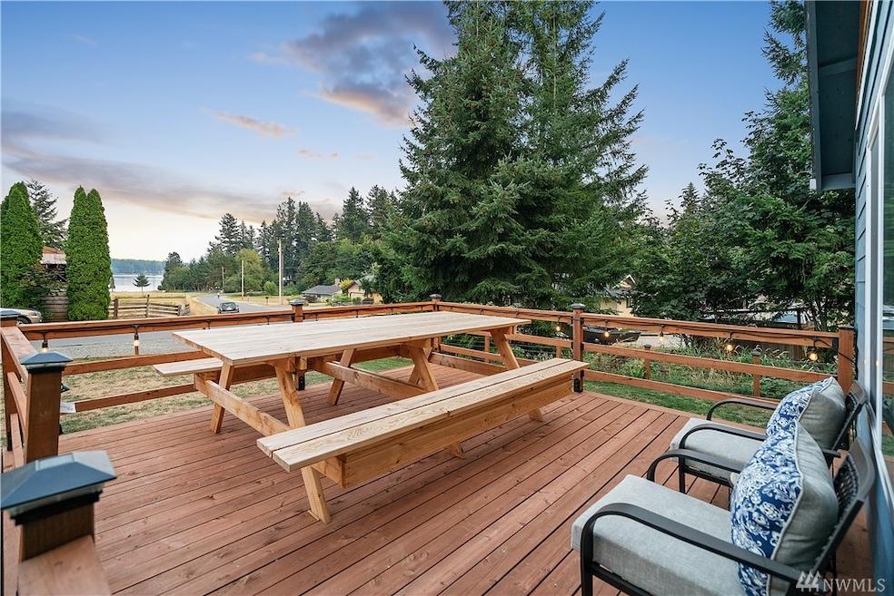 15741 Lawrence Place SE, Yelm, WA 98597 - photo 1