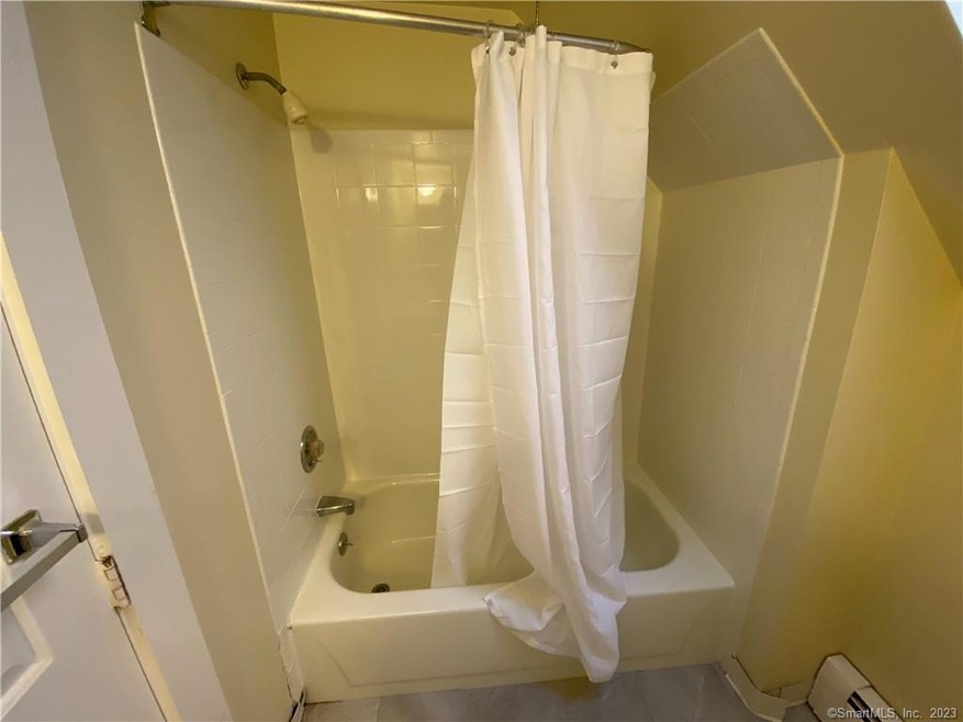 98 Howe St unit 6, New Haven, CT 06511 - photo 1