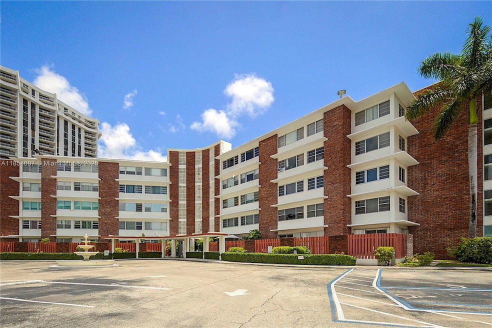 For Sale $299,000 • Co-Listing Agent