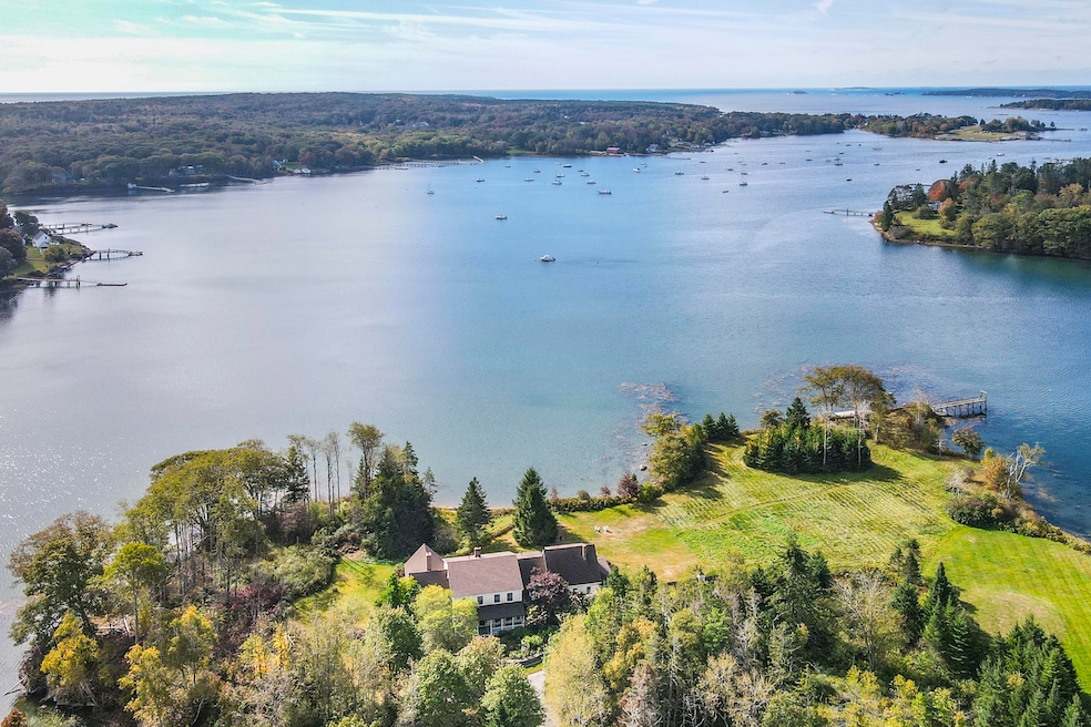 Sold $3,300,000 • Co-Listing Agent