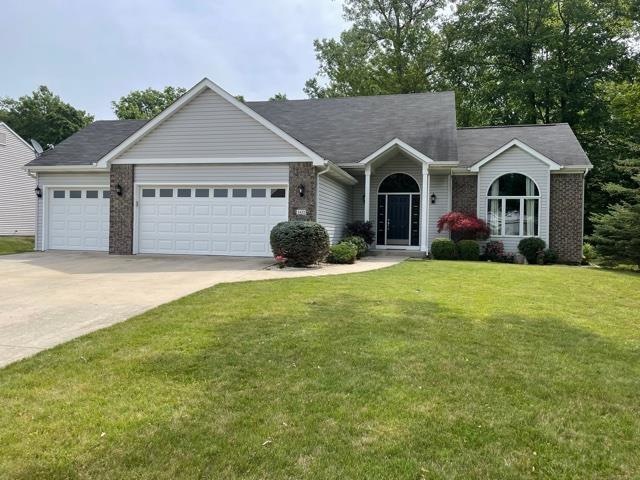 5433 Bear Creek Pass, Auburn, IN 46706 - photo 1