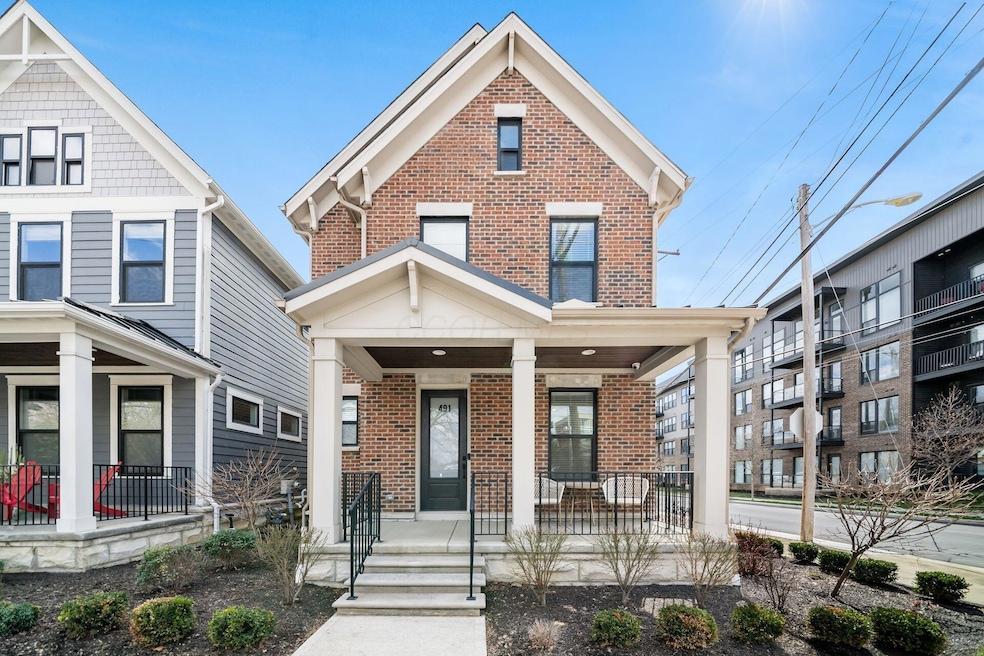 004_Ave Columbus OH 43201 USA