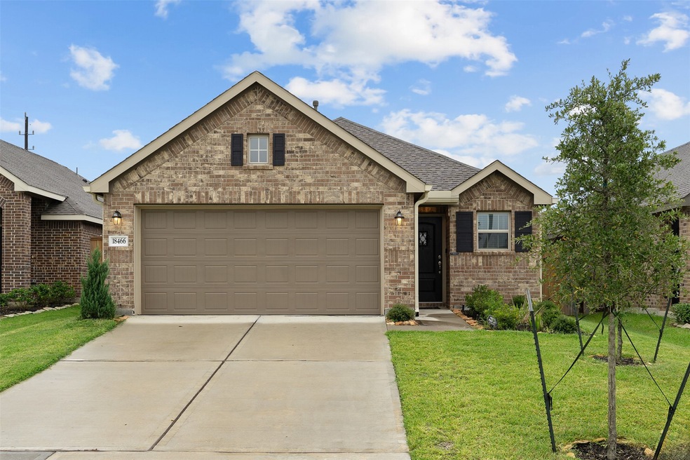 18466 Cobalt Cove Ln, Hockley, TX 77447 - photo 1