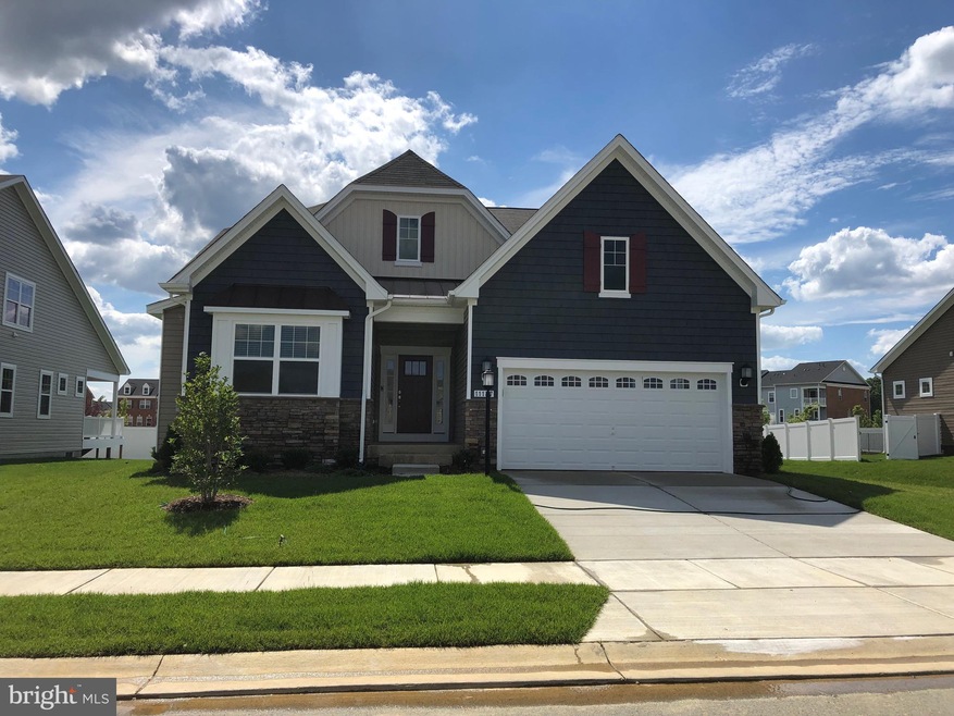 11137 Tioga Ln, 8, Bryantown, MD 20695 - photo 1