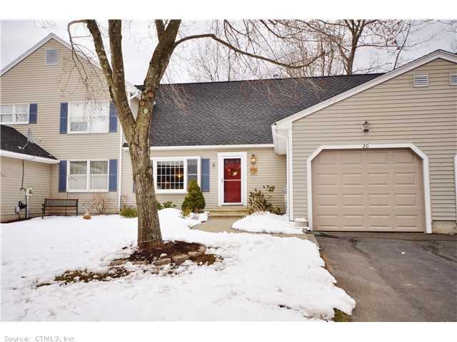 20 Leo J Ln unit 20, Manchester, CT 06042 - photo 1