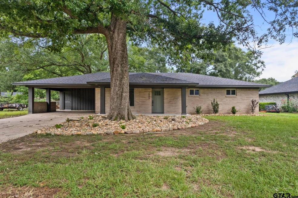 Sold • Co-Listing Agent