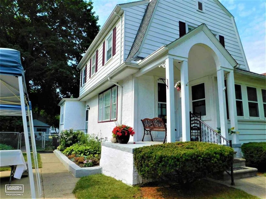 1330 Court St, Port Huron, MI 48060 - photo 1