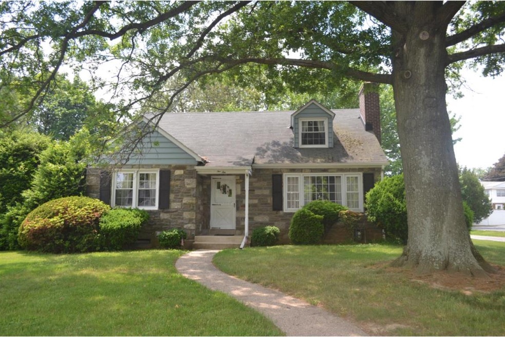 210 N Drexel Ave, Havertown, PA 19083 - photo 1