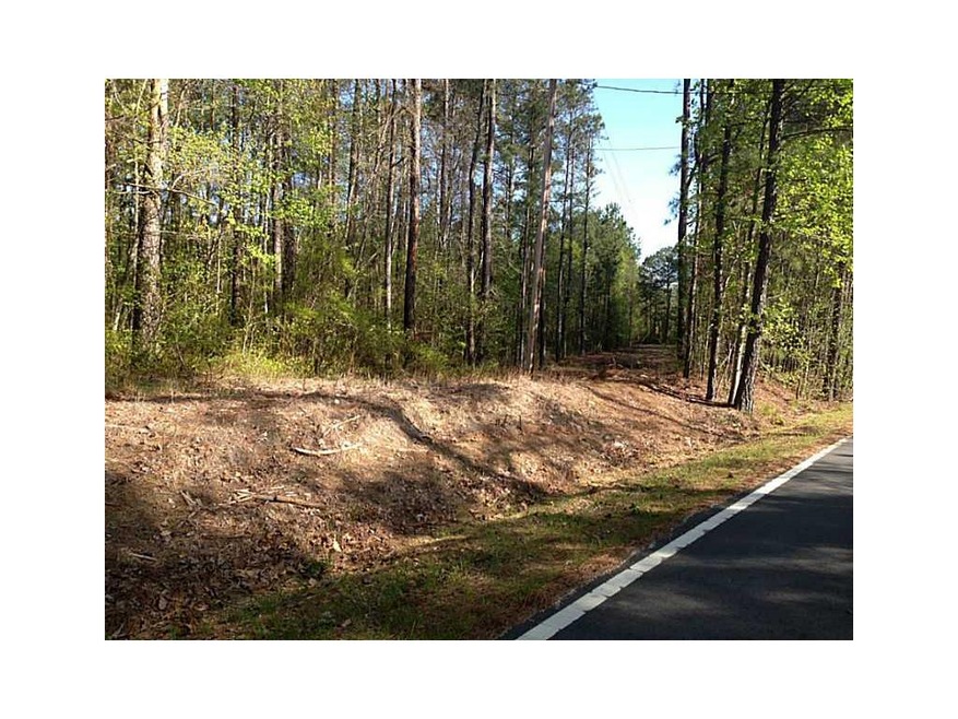 Land/Lot. Beautiful Wooded Lot in Paulding County 