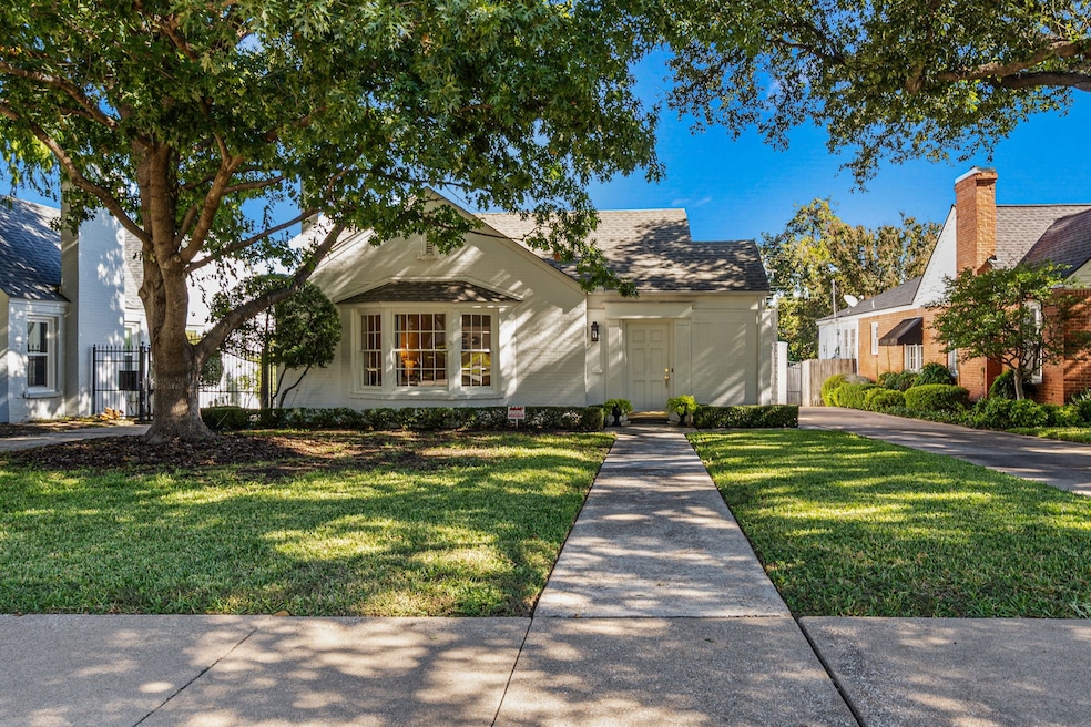 3628 Potomac Ave, Fort Worth, TX 76107 - photo 1